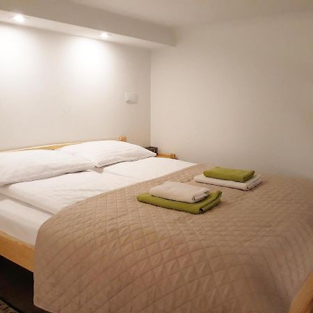 Apartamenty Winnicy Kresy II Krakow Bagian luar foto